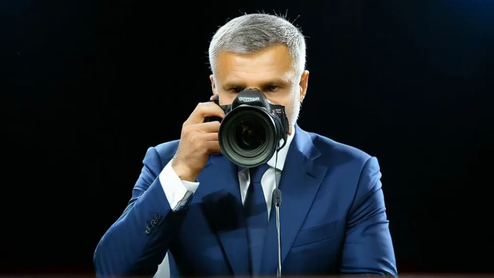 92-річна Еріка з Бремену перехитрила телефонних шахраїв, допомігши затримати двох зловмисників