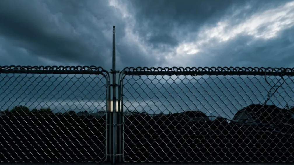 Жорстоке побиття в Альбштадті: Нападник здався через півтора року, жертва досі непритомна