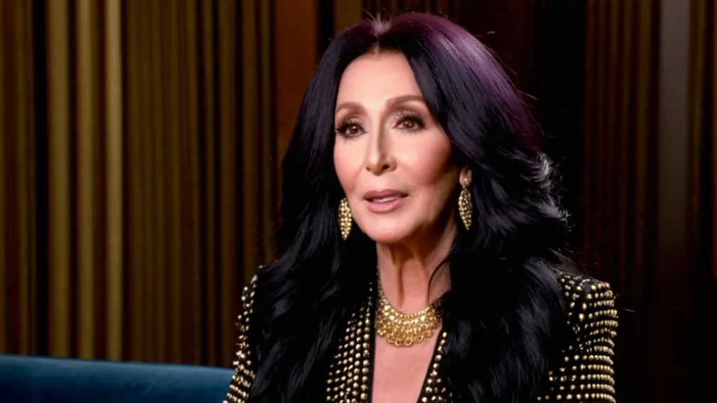 Шер про 40-річну різницю у віці з бойфрендом: «Ми просто чудово проводимо час»