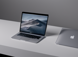 Тест MacBook Air 13: Наскільки новий ноутбук Apple перевершує попередників?
