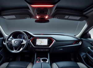 Автовиробники масово відмовляються від Apple CarPlay Ultra: Чому нова система Apple не знаходить підтримки?
