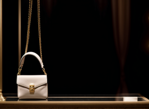 Особу анонімного покупця Birkin Bag за рекордні €8,6 млн на аукціоні Sotheby's в Парижі розкрито