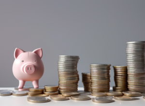 Економте легко: 8 перевірених фінансових порад та "правило кави лате"