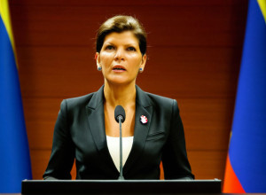 Сара Вагенкнехт йде з посади лідера партії BSW