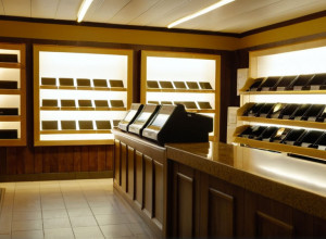 Шлезвіг-Гольштейн дозволив роботу магазинів без персоналу по неділях