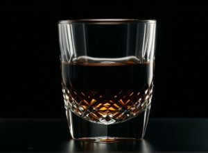 Бен Цукер відверто про боротьбу з алкогольною залежністю: Поширена проблема в шоу-бізнесі