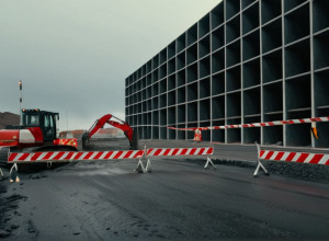 Мешканці Берліна обурені: будівництво на Зальцбруннер-штрассе "офіційно" призупинено на різдвяні свята задовго до їх початку