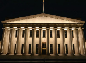 Шокуючі арешти мігрантів у Нью-Йорку: ICE змінює тактику