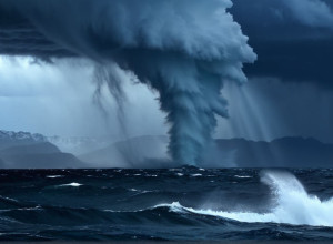 Зимовий сюрприз на Майорці: Сніг, град та штормовий вихор накрили острів