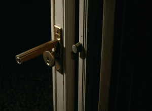 Злом у Хюккесвагені: викрадено дорогі годинники та ювелірні вироби