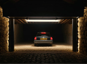 Сім років в'язниці: Син вбив матір м'ясним молотком і сховав тіло в автобокс