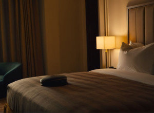 Загадкове вбивство у готелі Баварії: жінку знайдено з ножовими пораненнями