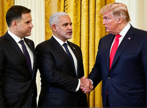 Боротьба за владу в оточенні Трампа: Ставки навколо українського мирного плану