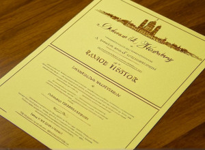 Запрошення на відкриття виставки "Погляд на історію"