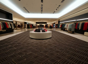 Хитрий злодій обдурив чоловіка (52) у магазині