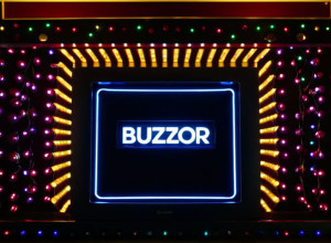 Мешканець Кельна перетворив свій будинок на різдвяну дискотеку за допомогою "чарівного дзвінка"