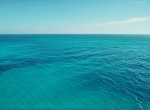 Дев'ятирічний вундеркінд перетнув Сіамську затоку, встановивши сенсаційний рекорд