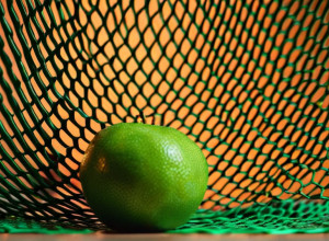 Дослідження: Як кольорові сітки для фруктів маніпулюють нашим сприйняттям