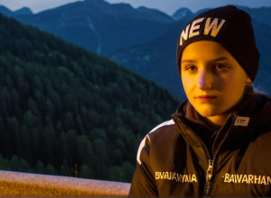 Зниклий підліток у Баварії: масштабні пошуки з водолазами на річці Майн