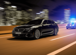 Нічна погоня BMW: 220 км/год від поліції в Льобау