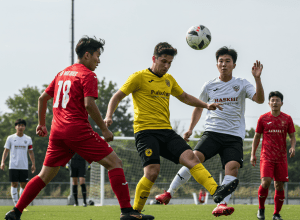 Гродовський сяє: Білефельд розгромив Росток 4:0