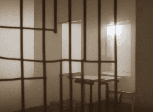 Шоколадна криза у в'язниці: Зірковий кухар змушений відмовитись від солодкого