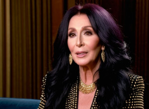 Шер про 40-річну різницю у віці з бойфрендом: «Ми просто чудово проводимо час»