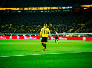 DFL запроваджує відображення секунд у доданому часі на стадіонах з 2026 року