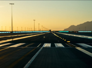 Туристи Ігнорують Берлін: Високі Ціни на Авіаперельоти Б'ють по Економіці Столиці