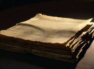 Аукціонний дім продає «Зірки Давида» та документи Голокосту: етична дилема в Німеччині