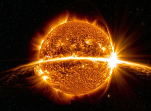 Гігантська сонячна пляма, вдесятеро більша за Землю, наближається до нашої планети