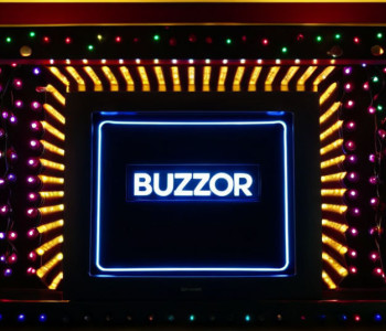 Мешканець Кельна перетворив свій будинок на різдвяну дискотеку за допомогою &quot;чарівного дзвінка&quot;