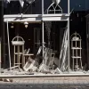 У німецькому Цвайбрюкені розбили вітрину та вкрали окуляри з магазину оптики