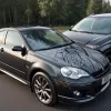 У німецькому Кальдені вандали пошкодили авто та видряпали свастики