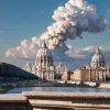 Білий дим над Ватиканом: Обрано нового Папу Римського