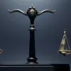 У Німеччині матір звинувачують у допущенні насильства над 11-річною донькою через "любов" до педофіла