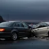 Дивом уцілів: Mercedes перекинувся під час нелегальних перегонів на трасі А8 у Німеччині