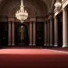 Каннський кінофестиваль 2024: Белла Хадід стала блондинкою, а Гайді Клум показала ніжні почуття