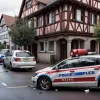 Жахлива ДТП у Німеччині: Автомобіль збив двох дітей на тротуарі, дівчинка у критичному стані
