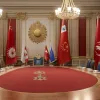 Переговори України з Росією у Стамбулі тривали менше двох годин: Київ заявив про "неприйнятні вимоги"