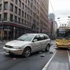 У Штутгарті автомобіль зіткнувся з трамваєм: є постраждалі та значні збитки