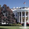 Трамп встановив у Білому домі «найкращі флагштоки у світі» за власні кошти