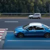 У німецькому Дюрені водій синього авто збив велосипедиста і втік: Поліція шукає свідків ДТП