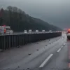Аварія на трасі А8 в Німеччині: П'ятеро людей постраждали через аквапланування