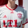 Нова форма «Баварії» викликала суперечки серед фанатів: що кажуть у клубі