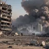 Іран здійснив ракетну атаку на Ізраїль: серед цілей – лікарня, десятки поранених