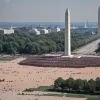 Дональд Трамп відзначив 79-річчя військовим парадом на тлі масових протестів у США