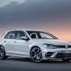 У Німеччині під час незаконних автоперегонів вибухнув двигун: інцидент на трасі L776 біля Бюрена