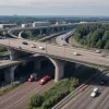 Смертельна ДТП у Німеччині: вантажівка згоріла на мосту, автобан A5 перекрито