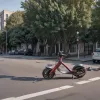 У Німеччині підліток на електросамокаті врізався у велосипедистку: жінку госпіталізували